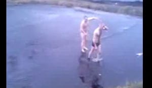 Full ryss som inte kollar vart han dyker