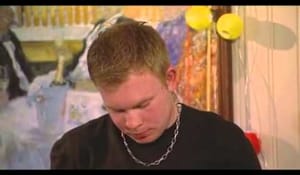 Mycket pinsamt tal i ensam mamma söker